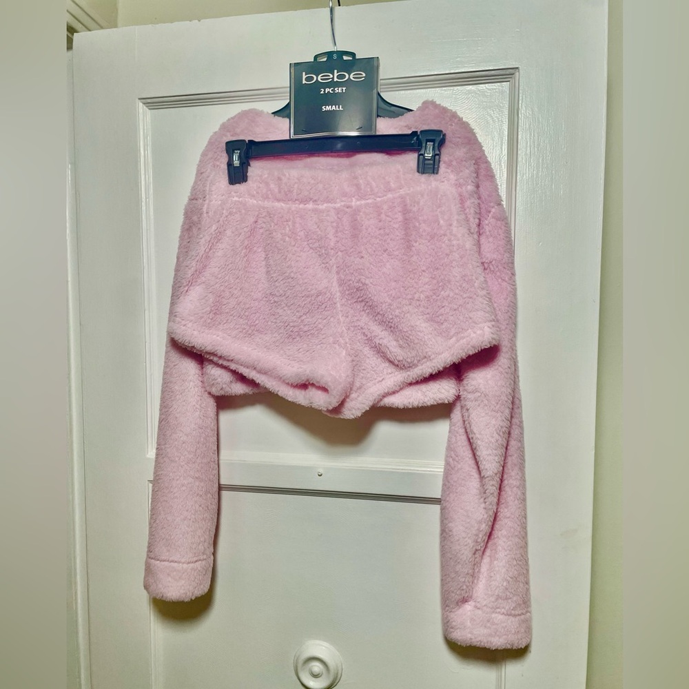 Bebe Soft Pink 💗💗Cozy Sleep Set Sweater + Shorts - Sz S - NWT